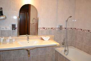 Апартаменты Apartments In Arkadiya Olimp Одесса Двухместный номер Делюкс с 2 отдельными кроватями-13